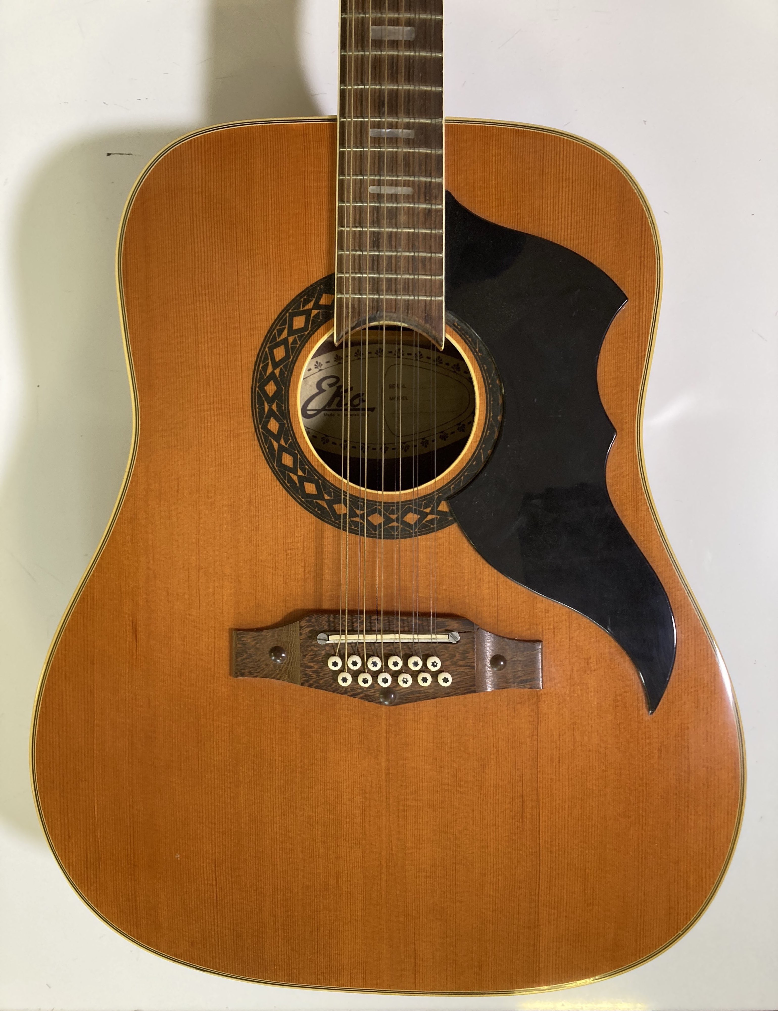 Lot 32 12 STRING EKO ACOUSTIC GUITAR.