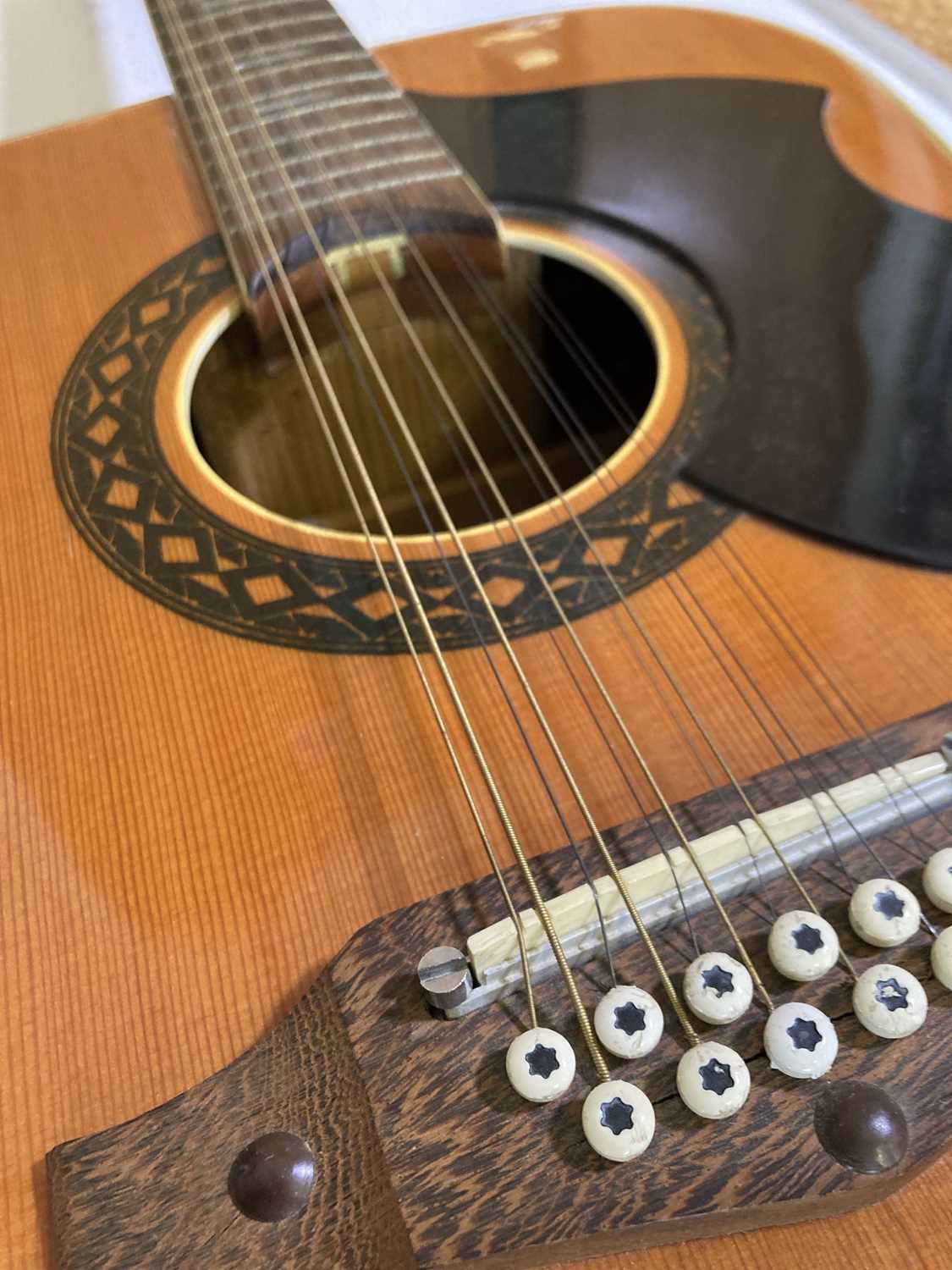 Lot 32 12 STRING EKO ACOUSTIC GUITAR.