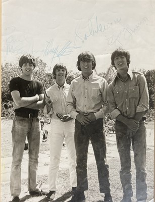 Lot 225 - BEATLES FULLY SIGNED PHOTOGRAPH