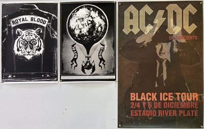 Lot 277 - POSTERS INC AC/DC , MOTORHEAD / ROYAL BLOOD.