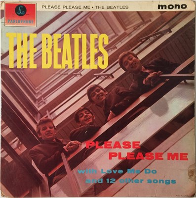 Lot 268 - THE BEATLES - PLEASE PLEASE ME LP (2ND UK 'BLACK AND GOLD' PRESSING - PMC 1202)