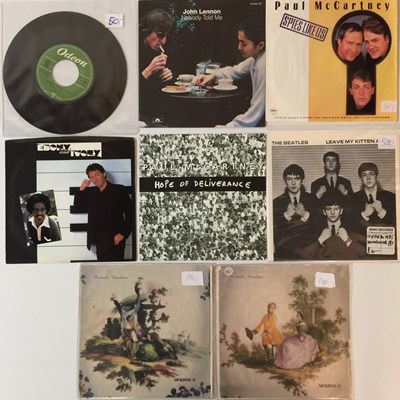 Lot 26 - THE BEATLES AND ASSOCIATED - OVERSEAS 7'' COLLECTION