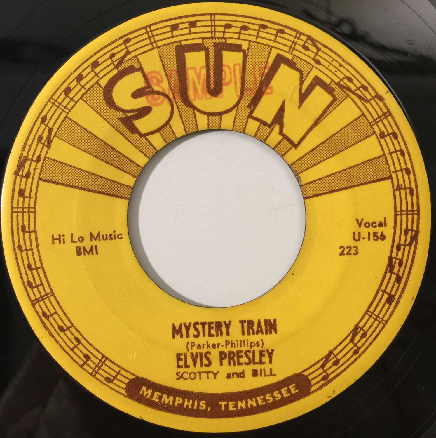 Lot 254 - ELVIS PRESLEY - MYSTERY TRAIN 7" (ORIGINAL US SAMPLE SUN 223 COPY - SUPERB CONDITION)