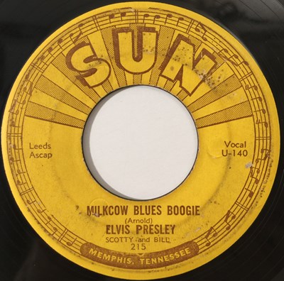 Lot 258 - ELVIS PRESLEY - MILCOW BLUES BOOGIE 7" (ORIGINAL US SUN 215 COPY)