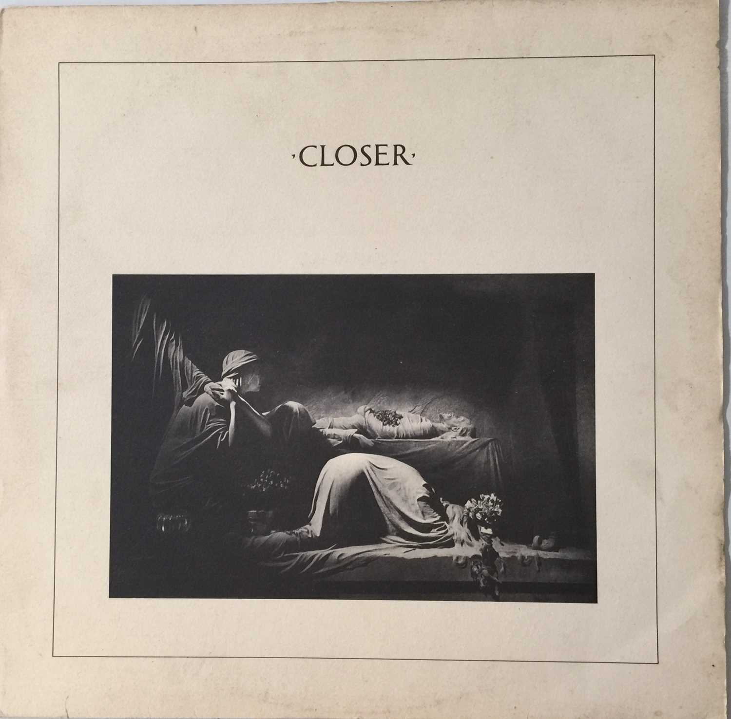 Lot 266 - JOY DIVISION - CLOSER LP (ORIGINAL UK TRANSLUCENT RED VINYL COPY - FACT 25)