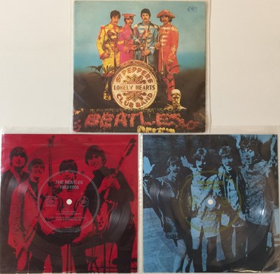 Lot 54 - THE BEATLES - 7''/LASER DISC/FLEXI/CD COLLECTION