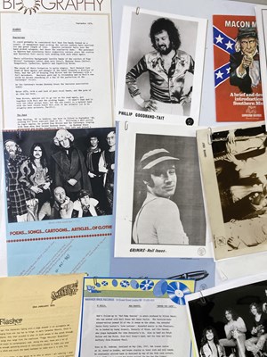 Lot 64 - PRESS KIT ARCHIVE - ROCK / PROG AND MORE FROM 1970S.