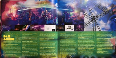 Lot 327 - COLDPLAY - A SIGNED CONCERT PROGRAMME.