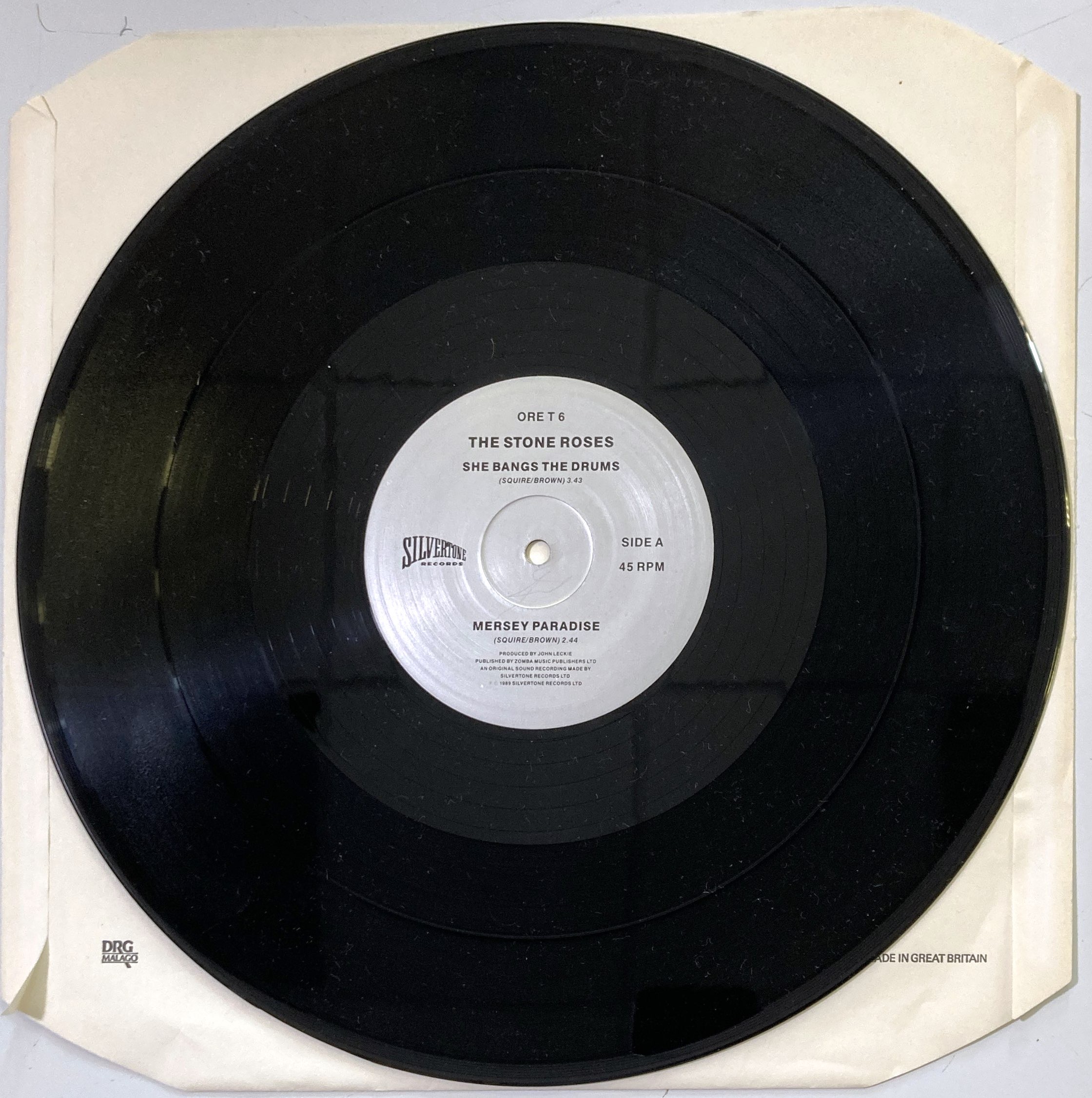 Lot 447 - THE STONE ROSES - SIGNED LP.