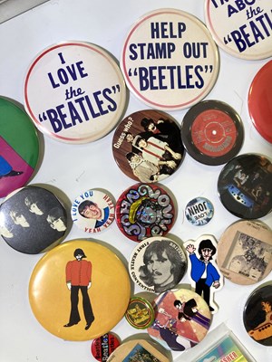 Lot 552 - THE BEATLES - ORIGINAL BADGES.