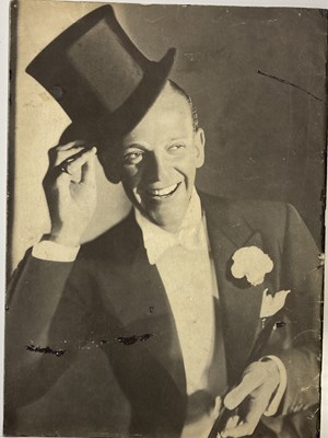 Lot 117 - FRED ASTAIRE ORIGINAL 'TOP HAT' PROMOTIONAL MATERIALS