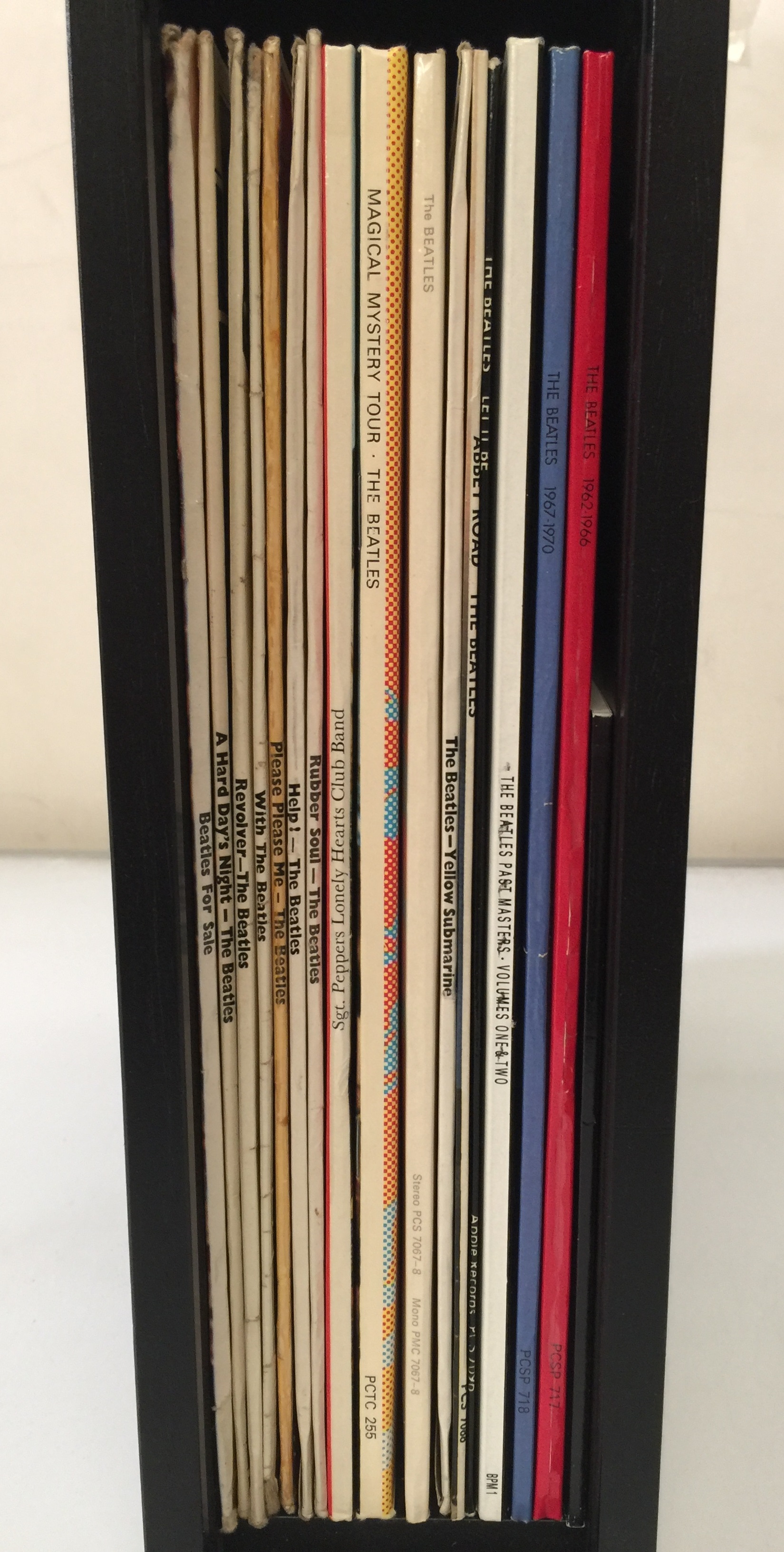 Lot 1143 - THE BEATLES - 'THE BEATLES BOX SET' -