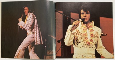 Lot 435 - ELVIS - RARE 1975 HILTON SOUVENIR MENU.