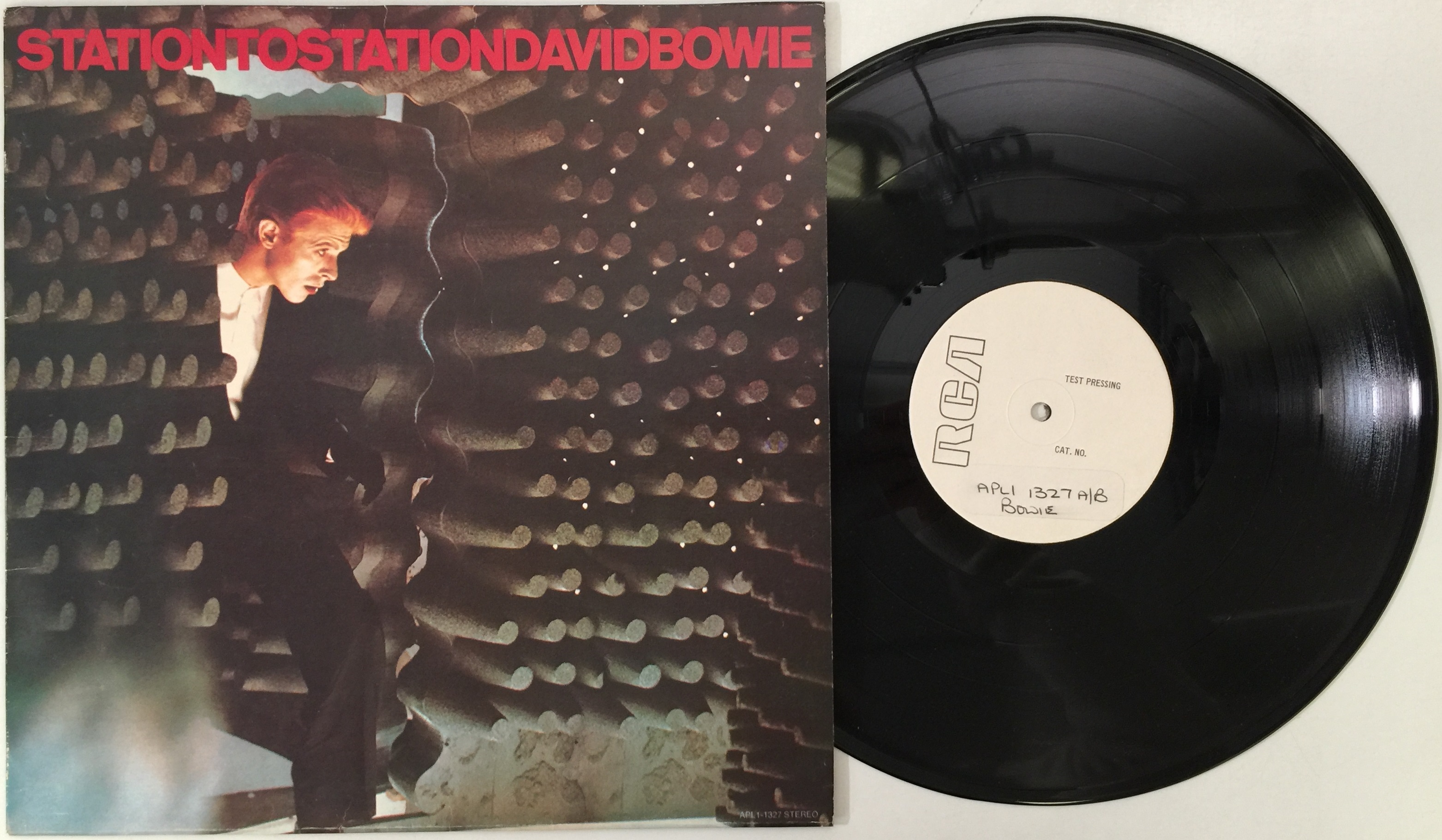 Lot 8 - DAVID BOWIE - STATION TO STATION LP (UK TEST