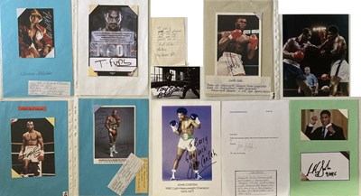Lot 160 - SPORTS AUTOGRAPHS - BOXING WORLD CHAMPIONS PAST AND PRESENT