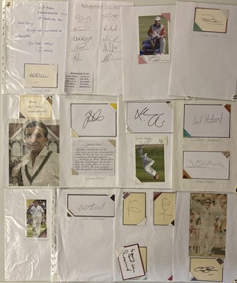 Lot 168 - SPORTS AUTOGRAPHS - CRICKET