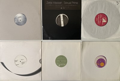 Lot 12 - HOUSE - 12" COLLECTION