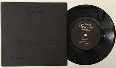 Lot 173 - ORCHESTRAL MANOEUVRES IN THE DARK - ELECTRICITY 7" (ORIGINAL UK 'BRAILLE' SLEEVE COPY - FACTORY FAC 6).