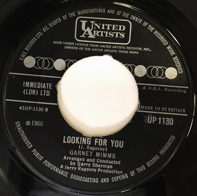 Lot 262 - GARNET MIMMS - LOOKING FOR YOU/ I'LL TAKE GOOD CARE OF YOU 7" (NORTHERN - UP 1130)