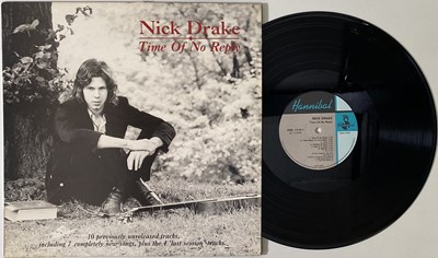 Lot 300 - NICK DRAKE - FIVE LEAVES LEFT LP (UK 1ST - ILPS 9105 + TIME OF NO REPLY LP)