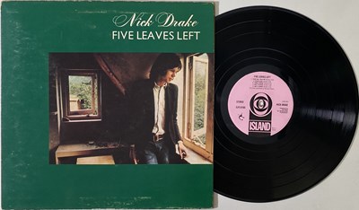 Lot 300 - NICK DRAKE - FIVE LEAVES LEFT LP (UK 1ST - ILPS 9105 + TIME OF NO REPLY LP)