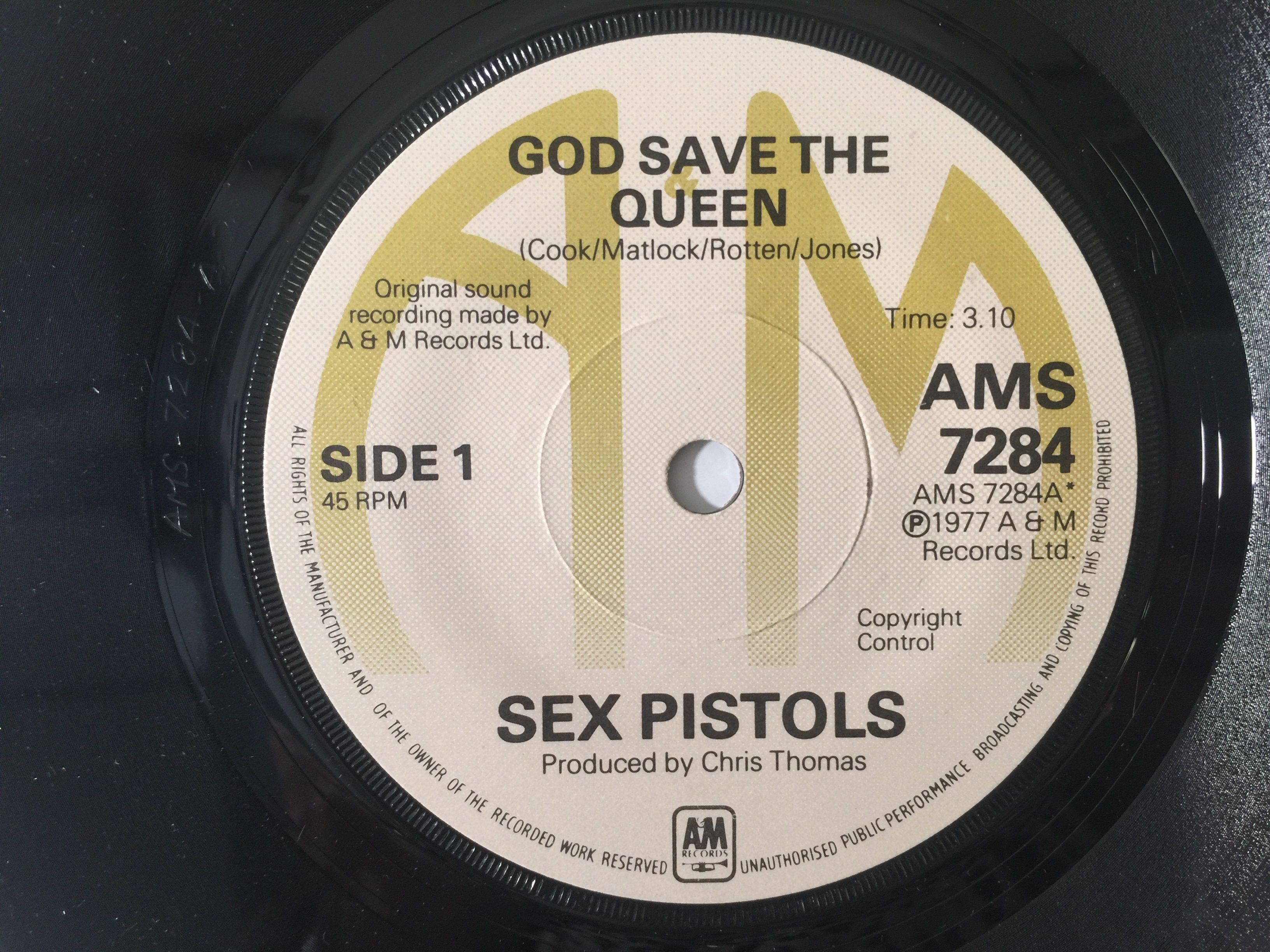 Lot 350 - SEX PISTOLS - GOD SAVE THE QUEEN 7