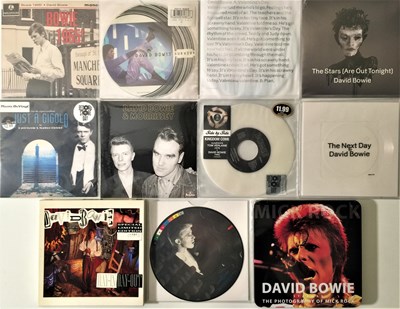 Lot 29 - DAVID BOWIE - MODERN/ LIMITED EDITION 7" PACK