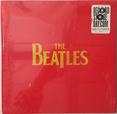 Lot 8 - THE BEATLES - 7"/ EPs COLLECTION