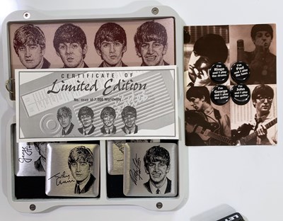 Lot 133 - THE BEATLES COLLECTABLES.