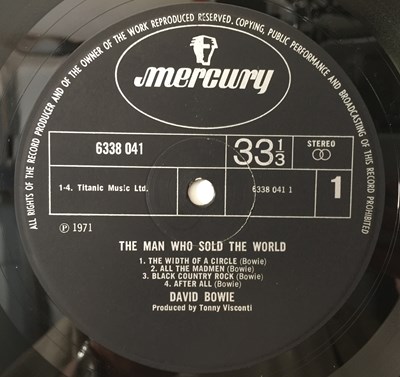 Lot 34 - DAVID BOWIE - THE MAN WHO SOLD THE WORLD LP - ORIGINAL UK 'DRESS SLEEVE' 'TONNY' MISPRINT - MERCURY 6338 041)