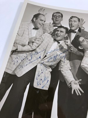 Lot 323 - BILL HALEY AND HIS COMETS - SIGNED PROMOTIONAL PHOTO.