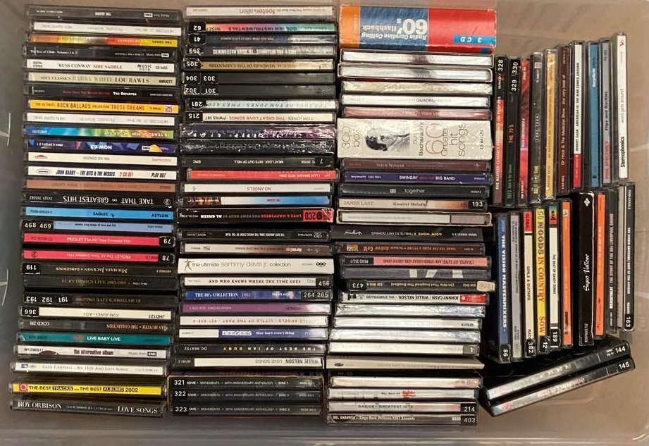 Lot 821 CD COLLECTION
