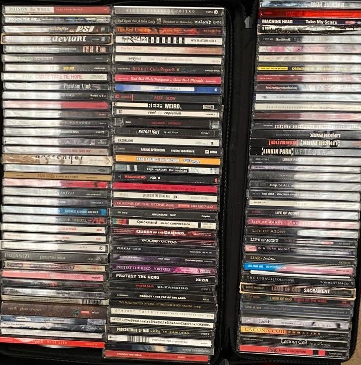 Lot 827 - CD COLLECTION