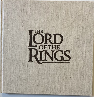 Lot 59 - LORD OF THE RINGS PROMOTIONAL MATERIALS AND IAN MCKELLEN SIGNED