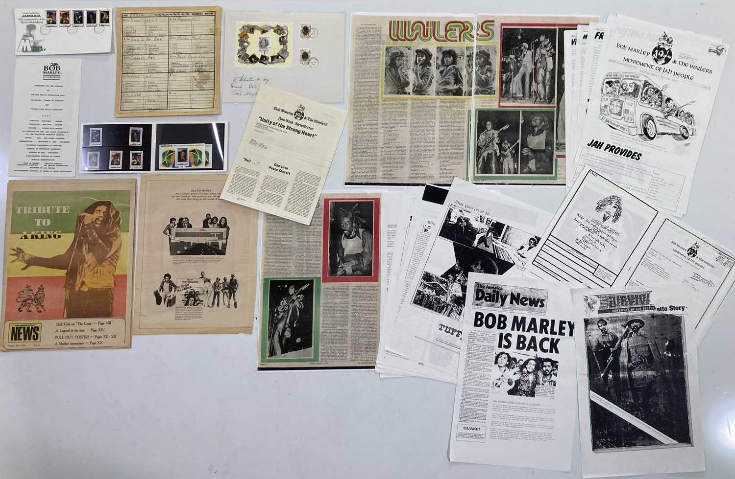 Lot 494 - BOB MARLEY IN THE PRESS.