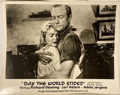 Lot 40 - DAY THE WORLD ENDED (1956) - ORIGINAL FOH STILLS
