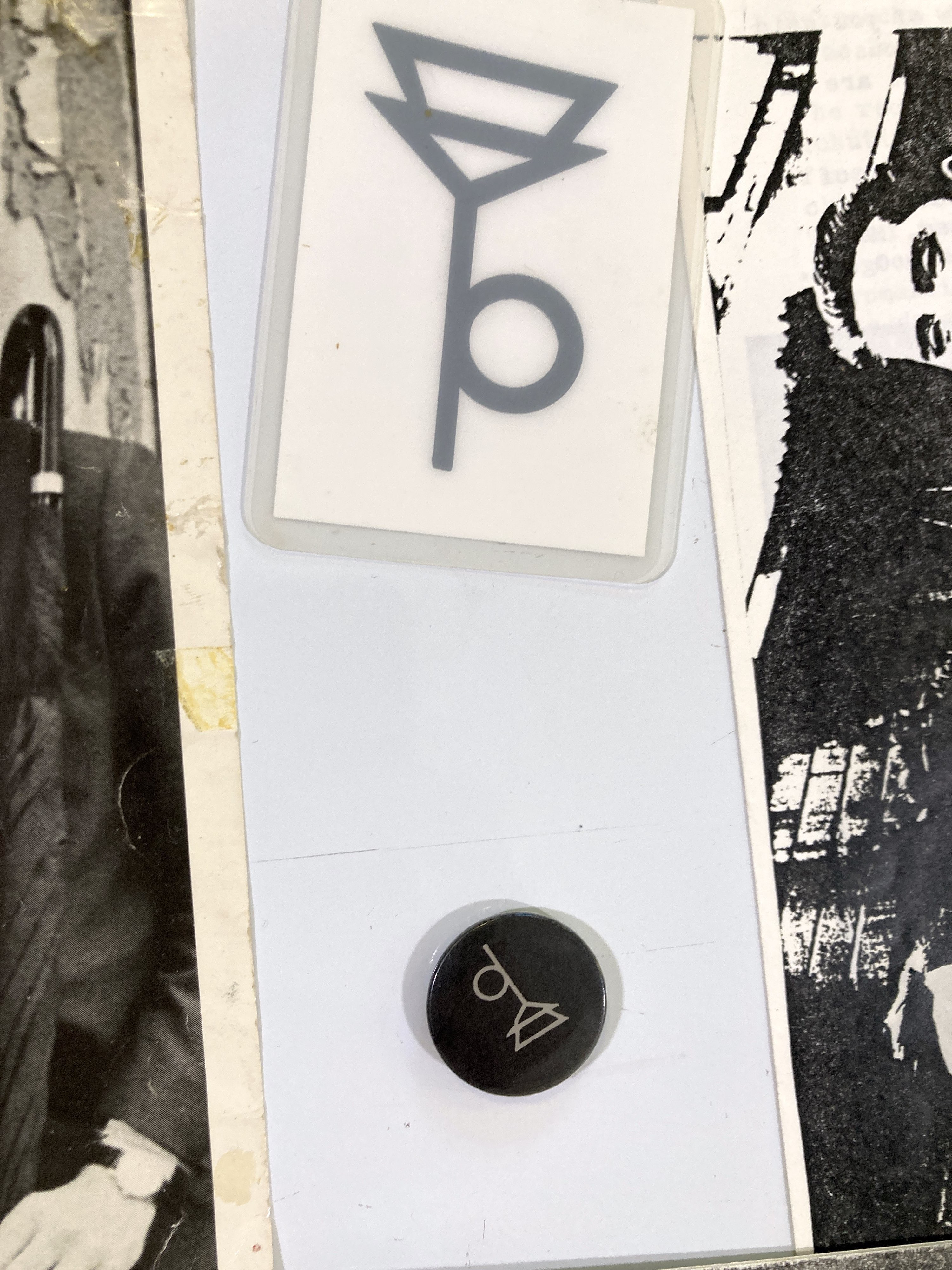 Lot 442 - BUZZCOCKS MEMORABILIA INC PETE SHELLEY