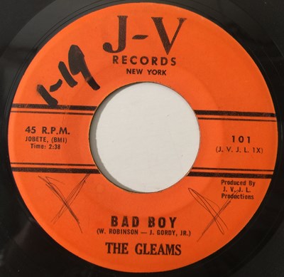 Lot 137 - THE GLEAMS - BAD BOY/ GIVE ME A CHANCE 7" (US SOUL - J-V RECORDS 101)