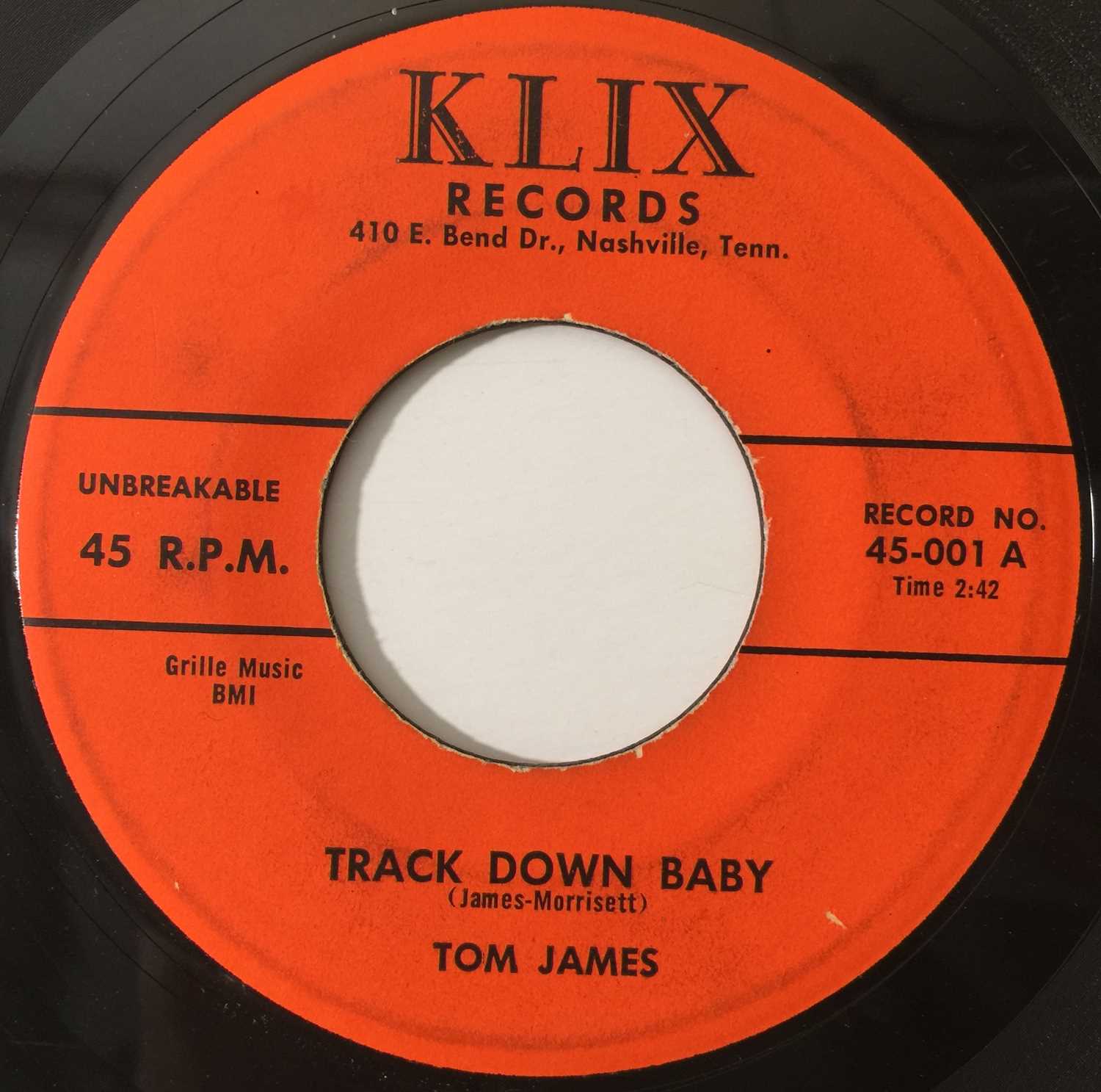 Lot 177 - TOM JAMES - TRACK DOWN BABY/ HEY BABY 7" (US ROCKABILLY - KLIX 45-001)