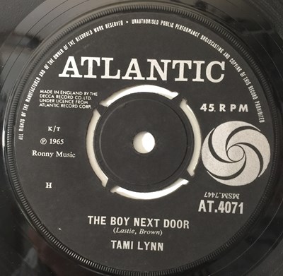 Lot 111 - TAMI LYNN - I'M GONNA RUN AWAY FROM YOU/ THE BOY NEXT DOOR 7" (UK ATLANTIC - AT.4071)