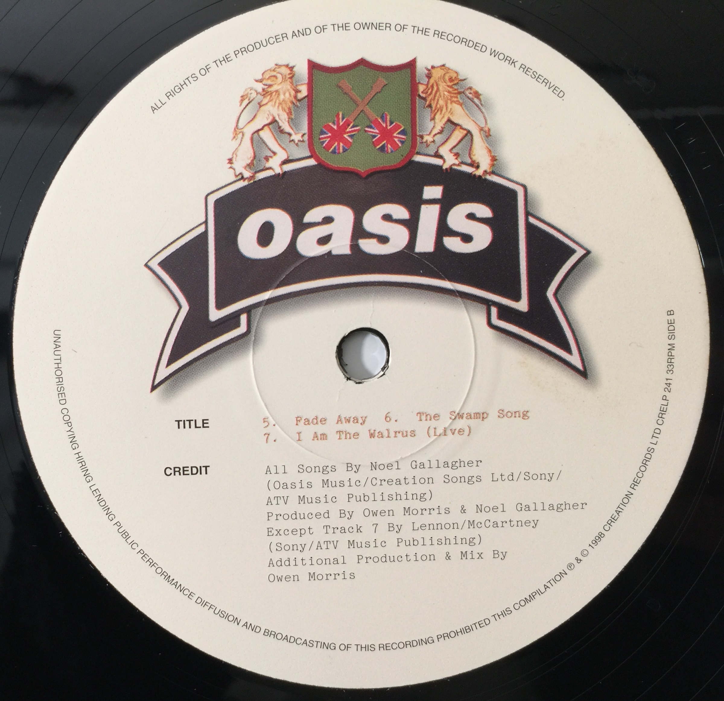 Lot 20 - OASIS - THE MASTERPLAN LP (UK OG PRESS