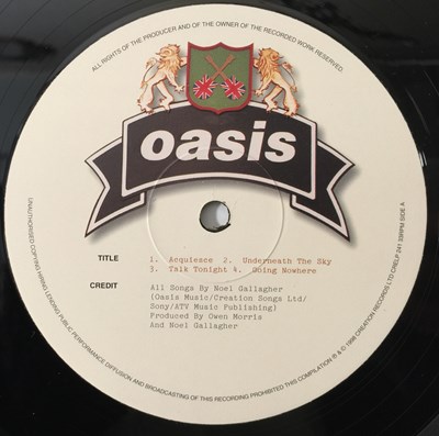 Lot 20 - OASIS - THE MASTERPLAN LP (UK OG PRESS - CRELP 241)