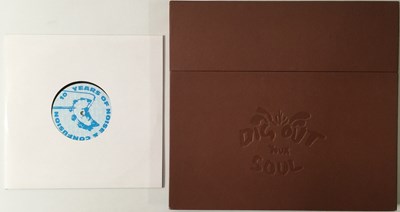 Lot 21 - OASIS - DIG OUT YOUR SOUL LP BOX SET/ 10 YEARS 10" PACK