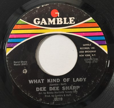 Lot 146 - DEE DEE SHARP - WHAT KIND OF LADY 7" (US NORTHERN - GAMBLE G-219)