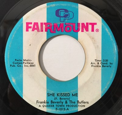 Lot 156 - FRANKIE BEVERLY & THE BUTLERS - SHE KISSED ME 7" (US SOUL - FAIRMOUNT F-1012)