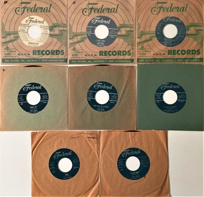 Lot 312 - JAMES BROWN/ FAMOUS FLAMES - FEDERAL 7" PACK