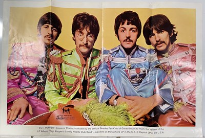 Lot 161 - THE BEATLES - 1960S COLLECTABLES INC FAN CLUB EPHEMERA.