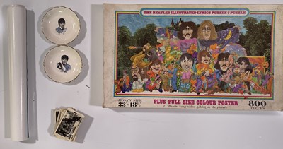 Lot 163 - THE BEATLES - MEMORABILIA.