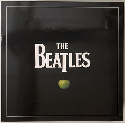 Lot 26 - THE BEATLES - THE BEATLES LP BOX SET (14 ALBUM...