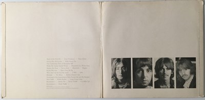 Lot 14 - THE BEATLES - WHITE ALBUM LP (NUMBER 0004789 - ORIGINAL UK MONO COPY)